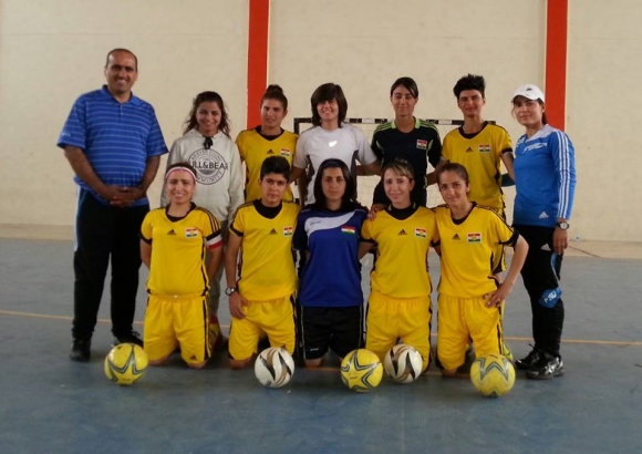 ئافرەتانی ھەولێر بە پارە مەشقدەکەن